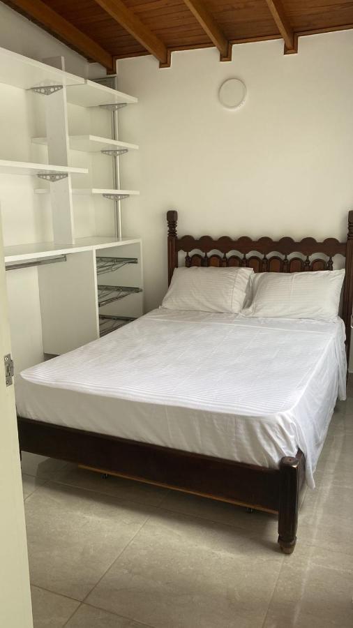 Gaston Coliving Hostel Medellin Bagian luar foto